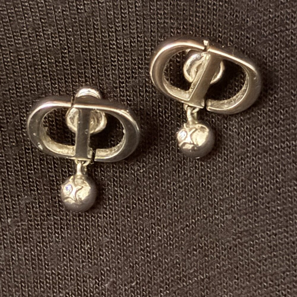 Christian Dior Metal Crystal CD Star Drop Earrings Silver w.box